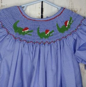 Alligator smocked dress size 6